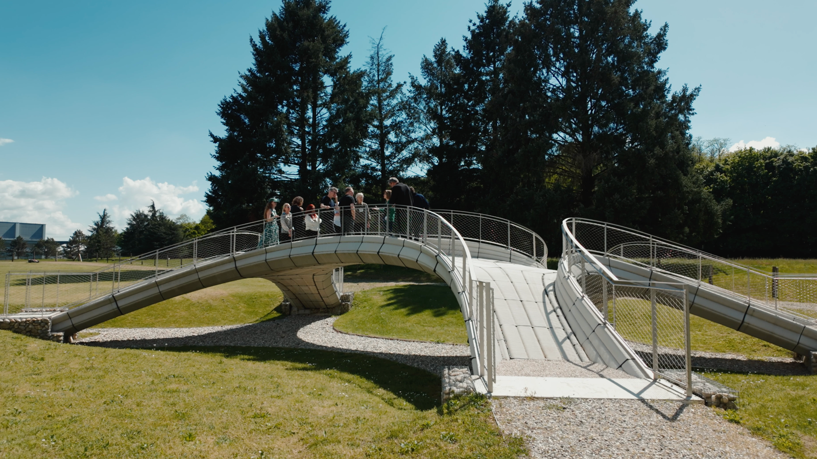 Holcim Innovation Hub - Bridge